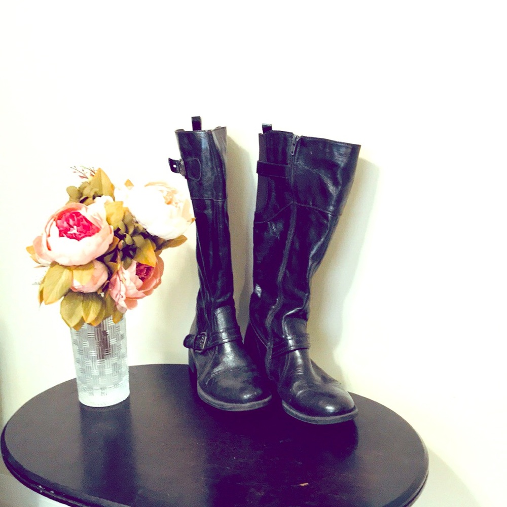 Dark brown riding style boots